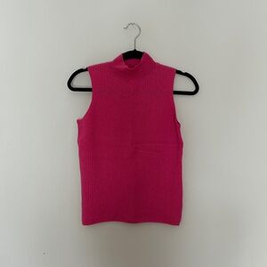 100% Merino Wool Sleeveless Turtleneck Sweater